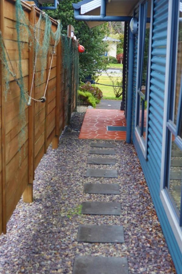 Strahan Bungalows Exterior photo